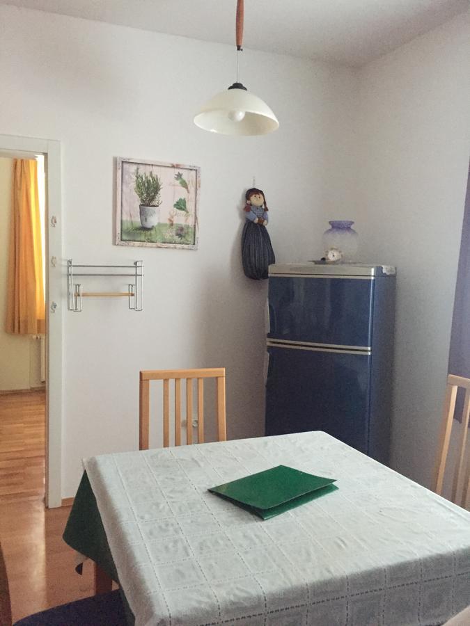 Apartment On Zdraviliski Trg 7 로가스카슬라티나 외부 사진