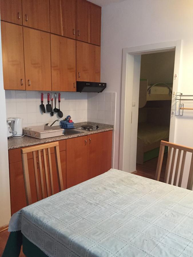 Apartment On Zdraviliski Trg 7 로가스카슬라티나 외부 사진